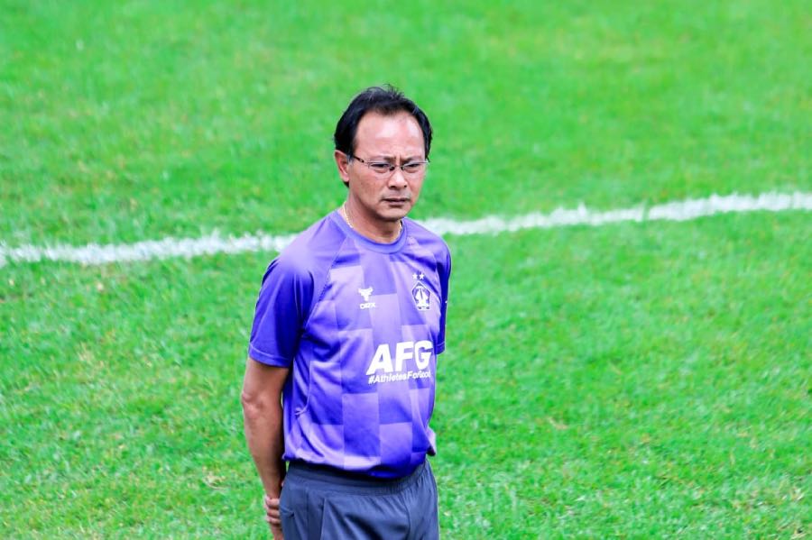 Prestasi Persik Kediri Jeblok, Ong Kim Swee Didepak
