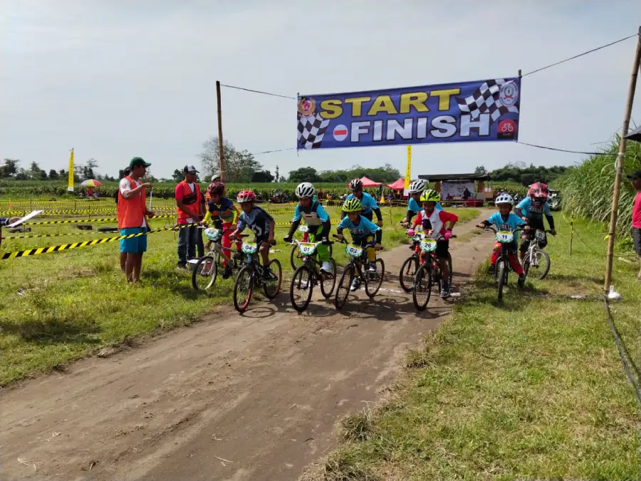 Kejurkab Perdana ISSI Kabupaten Kediri Jadi Langkah Awal Pembinaan Atlet Muda Menuju Porprov 2027