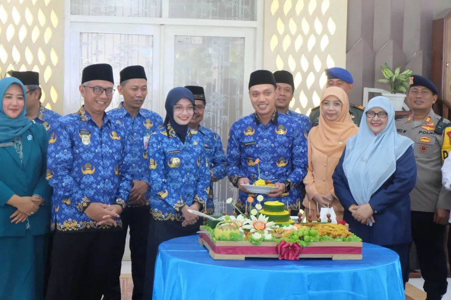 Upacara HUT Korpri ke-54 dan Hari Guru Nasional di Kediri Tegaskan Integritas ASN dan Percepatan Transformasi Digital