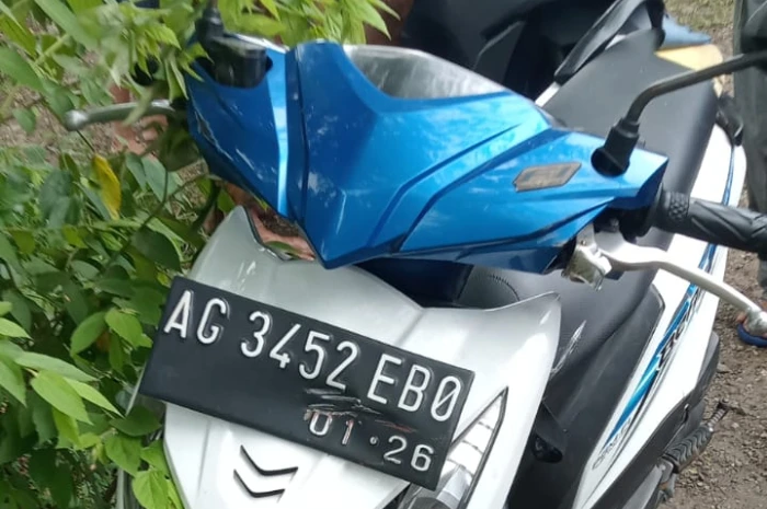 Kecelakaan Beruntun Libatkan Bus Bagong di Badas Kediri