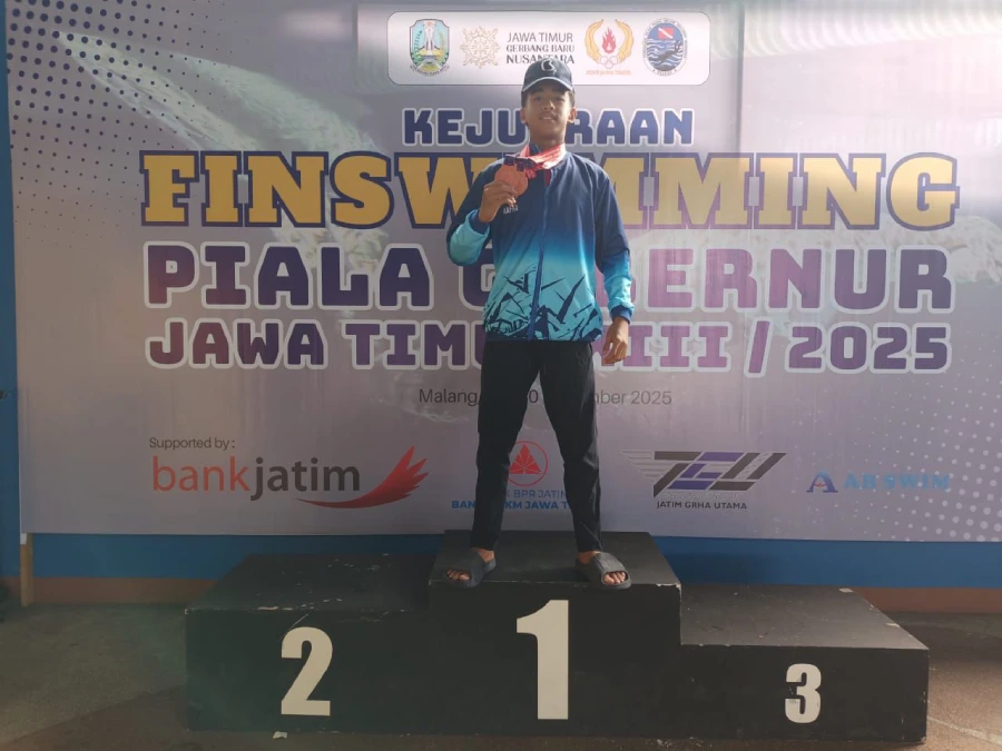 Kabupaten Kediri Sabet Empat Emas di Kejurnas Finswimming 2025