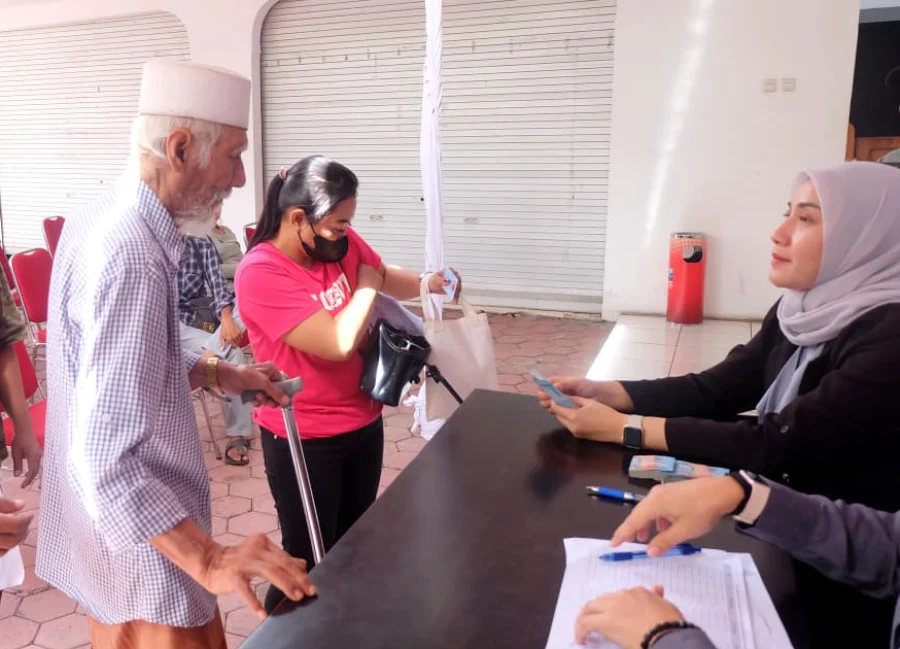 Dinsos Kota Kediri Salurkan BLT Rp1,2 Juta untuk Ribuan Fakir Miskin