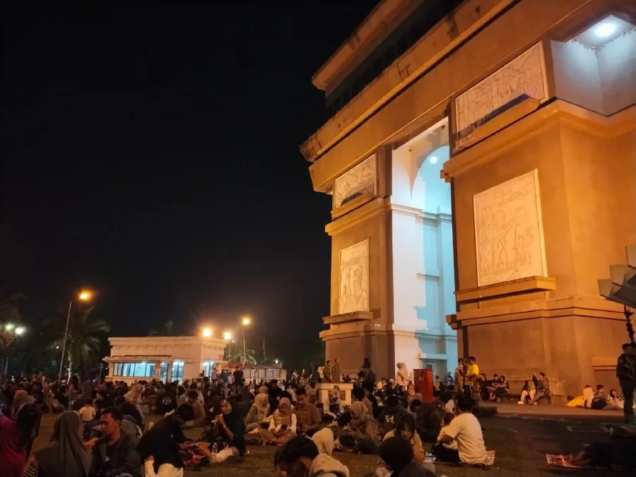 Tanpa Kembang Api Besar, Perayaan Tahun Baru di SLG Kediri