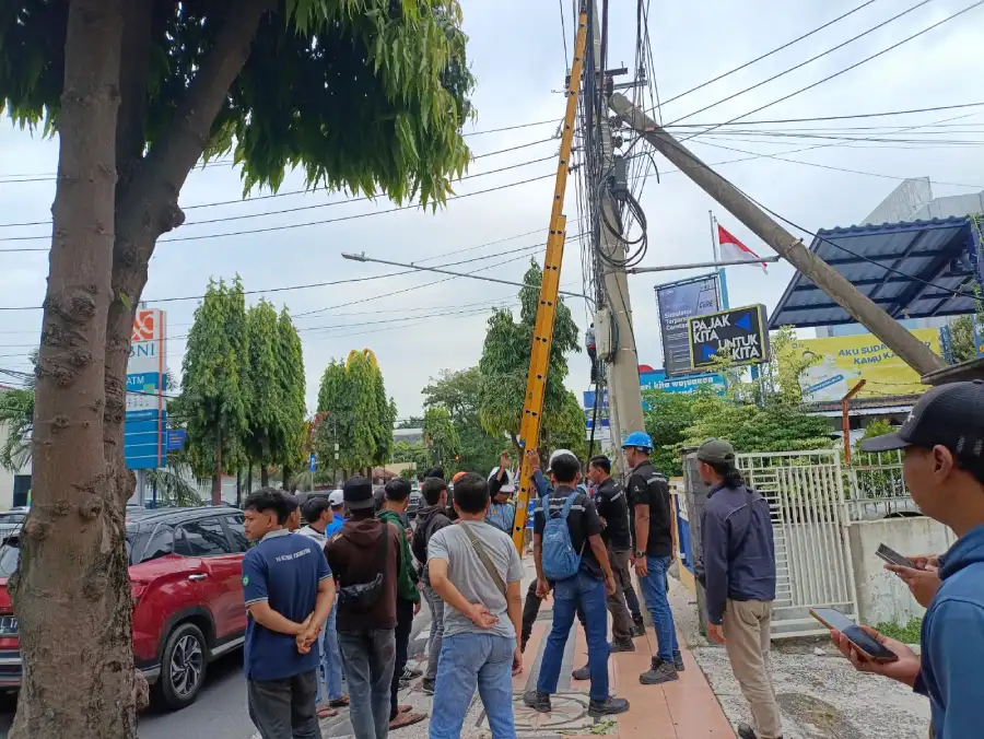 Penataan Kabel Semrawut di Kota Kediri Terkendala Identifikasi Kabel Aktif