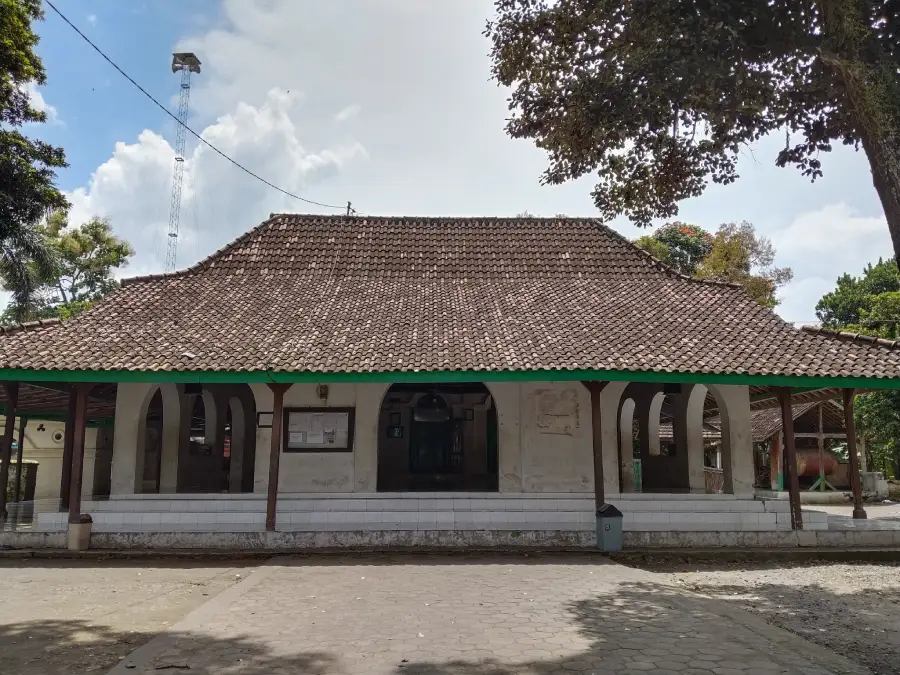 Sejarah Masjid Ringinagung Kediri: Berdiri Sejak 1870-an, Jejak Dakwah KH Imam Nawawi di Kepung