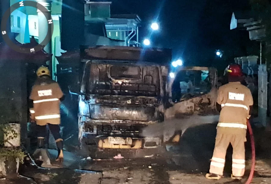 Diduga Korsleting, Truk Colt Diesel Terbakar di Kediri Saat Terparkir