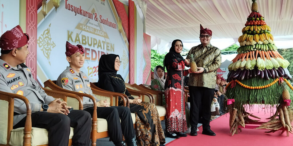 Rayakan Hari Jadi ke-1222, Pemkab Kediri Pererat Silaturahmi Bersama Ribuan Pegawai dan Warga