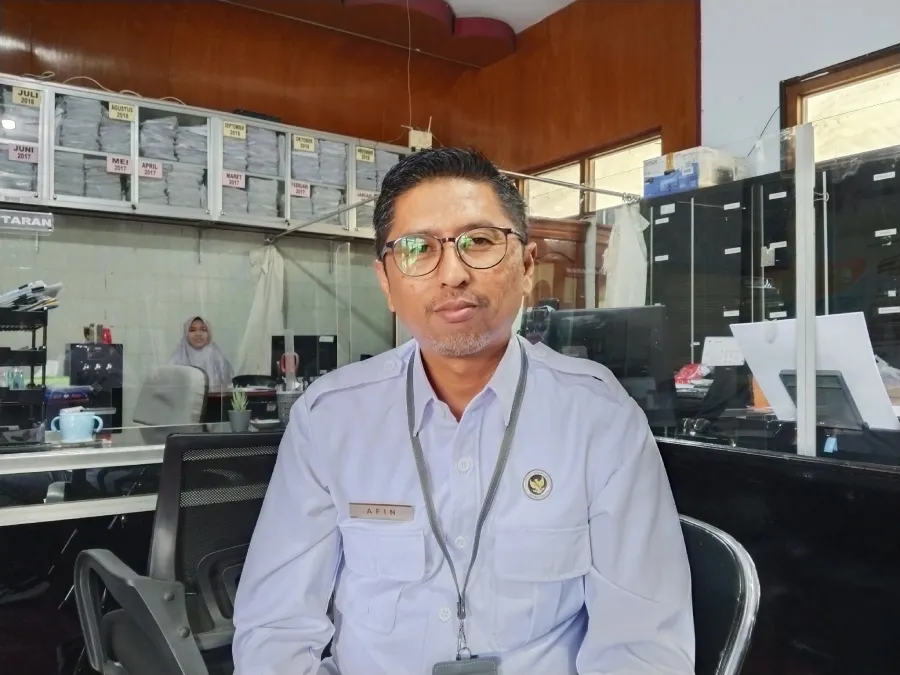 Jelang Keberangkatan Haji, Kemenhaj Kediri Ingatkan Larangan Barang Bawaan Hingga Batas Koper