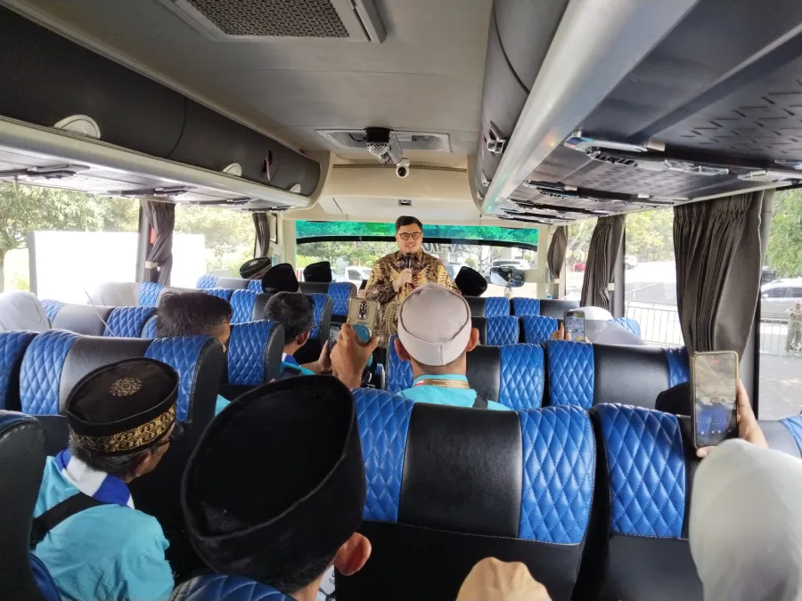 Haru Pelepasan Kloter 112 Kediri, Jemaah Haji Tertua se-Indonesia Berangkat ke Tanah Suci