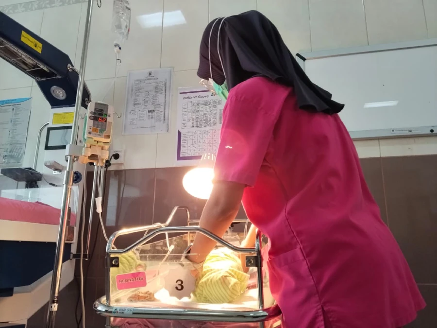 Geger Penemuan Bayi Perempuan di Sawah Ngasem Kediri Begini Kondisinya di RSUD SLG