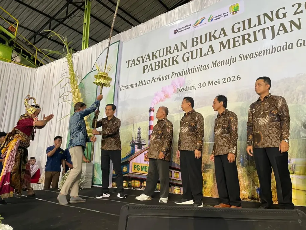 Tradisi Tebu Manten PG Meritjan Kediri Tandai Kesiapan Musim Giling 2026