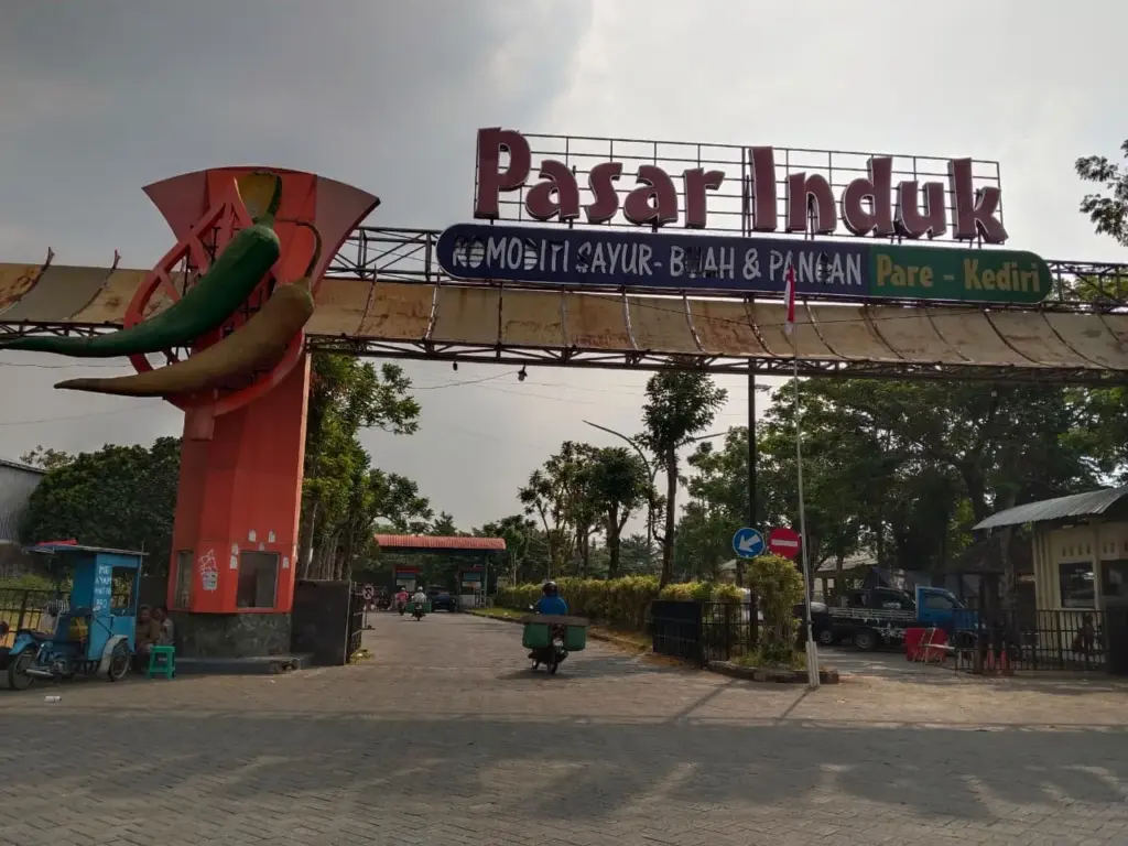 Pasar Induk Pare Perkuat E-Retribusi, Dorong Transparansi Pengelolaan PAD dan Digitalisasi Pasar Rakyat